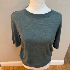 Ann Taylor Factory Short Sleeve Crewneck Top in Heathered Green